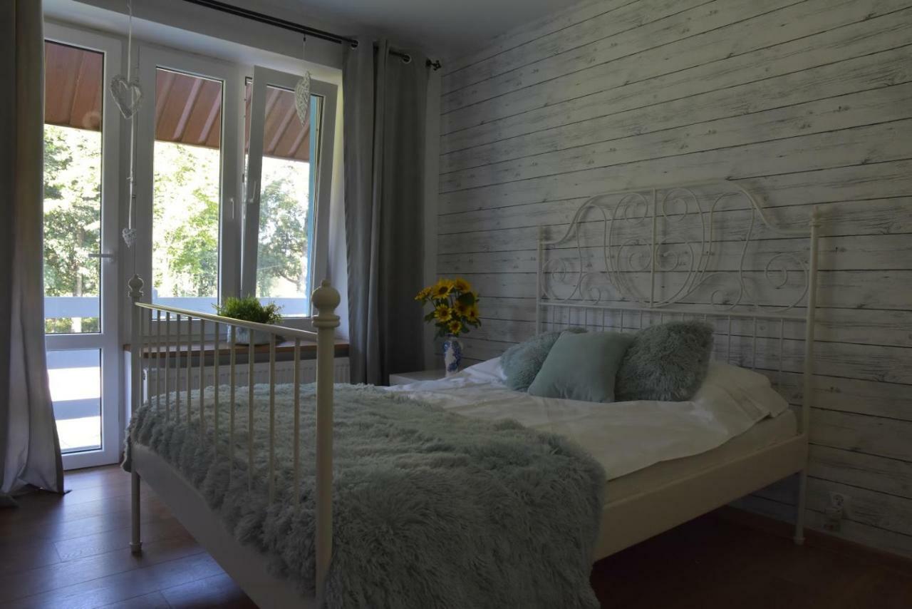 Vila Dom Na Starym Goscincu Tiszyna Dubicze Cerkiewne Exteriér fotografie